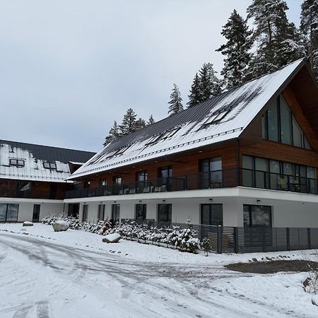 3 Apartmany Ski Jasna เดมานอฟสกา โดลินา ภายนอก รูปภาพ