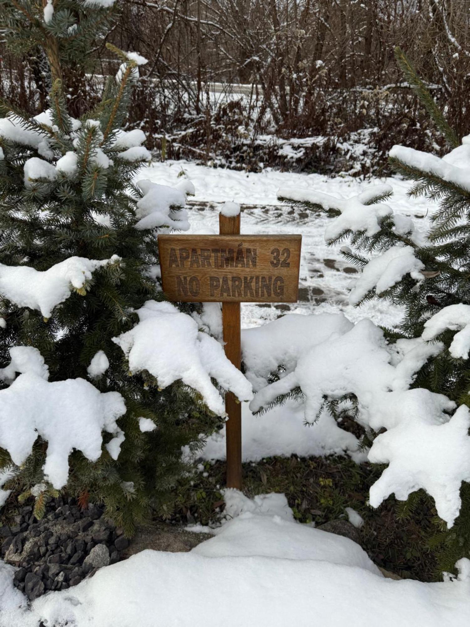 3 Apartmany Ski Jasna เดมานอฟสกา โดลินา ภายนอก รูปภาพ